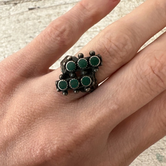 Vintage Old Navajo Snake Eye Sterling And Turquoise Ring - Picture 1 of 9